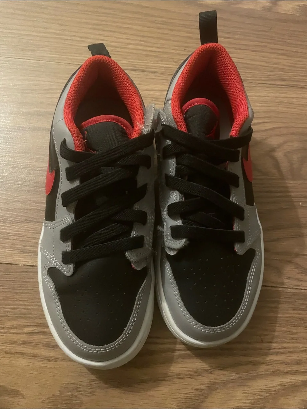 Jordan Kids Sneakers in Black, Gray & Red